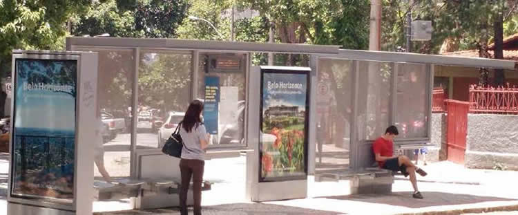 Novos abrigos de pontos de parada de Belo Horizonte