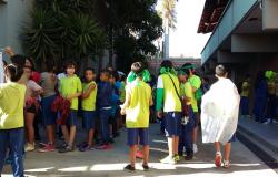 Estudantes se preparam para os jogos olímpicos.